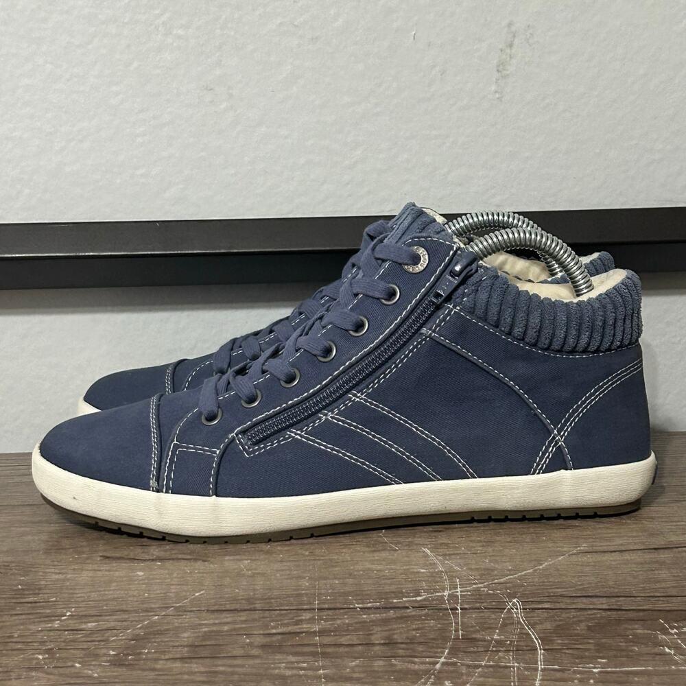 Taos Footwear Blue Sneakers